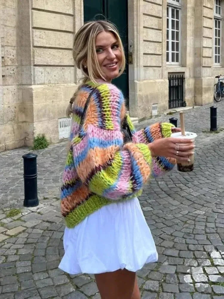 Ava I Trendy Design-Led Cardigan